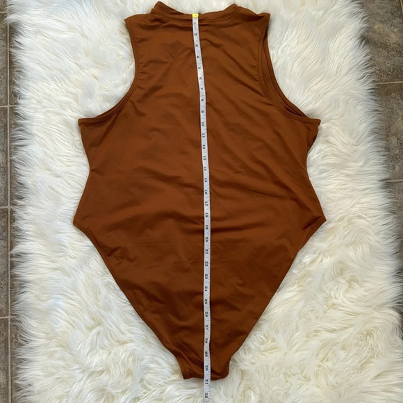 NWT Skims Kim Kardashian Swimsuit Front Zip Almond/Tan 4X plus size - Picture 6 of 11